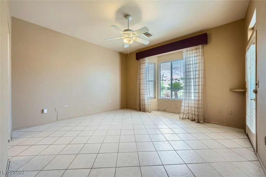 10720 Back Plains, Las Vegas, NV 89134