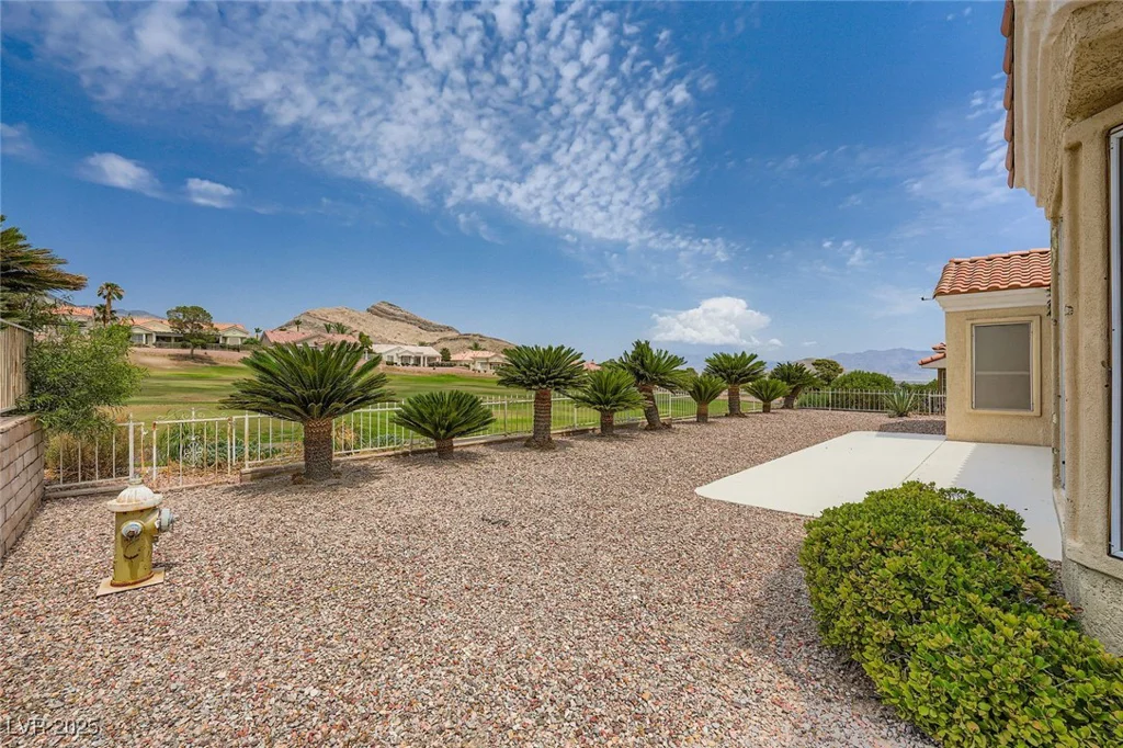 10720 Back Plains, Las Vegas, NV 89134