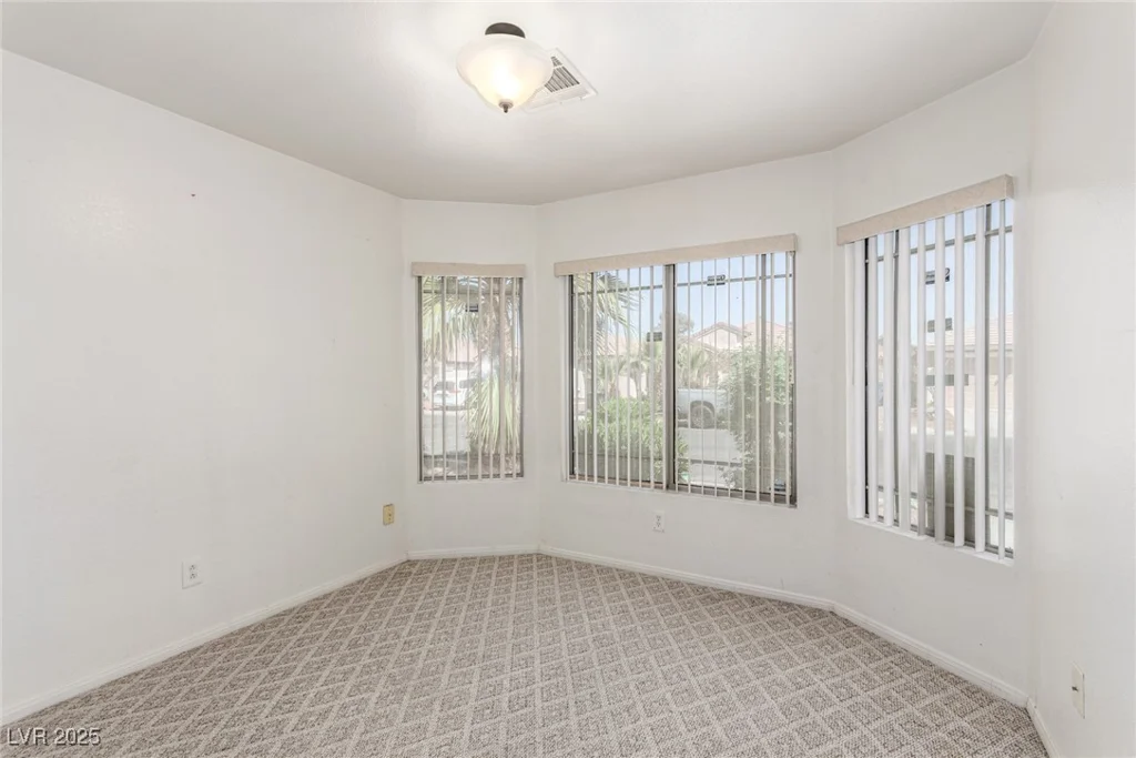 6489 Coldwater Bay, Las Vegas, NV 89122
