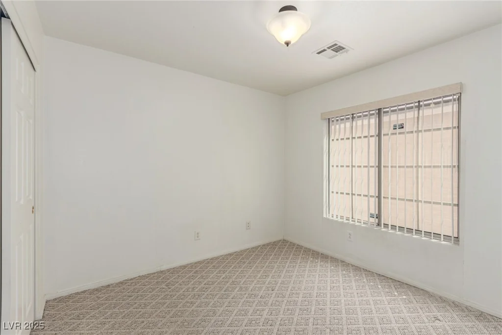 6489 Coldwater Bay, Las Vegas, NV 89122