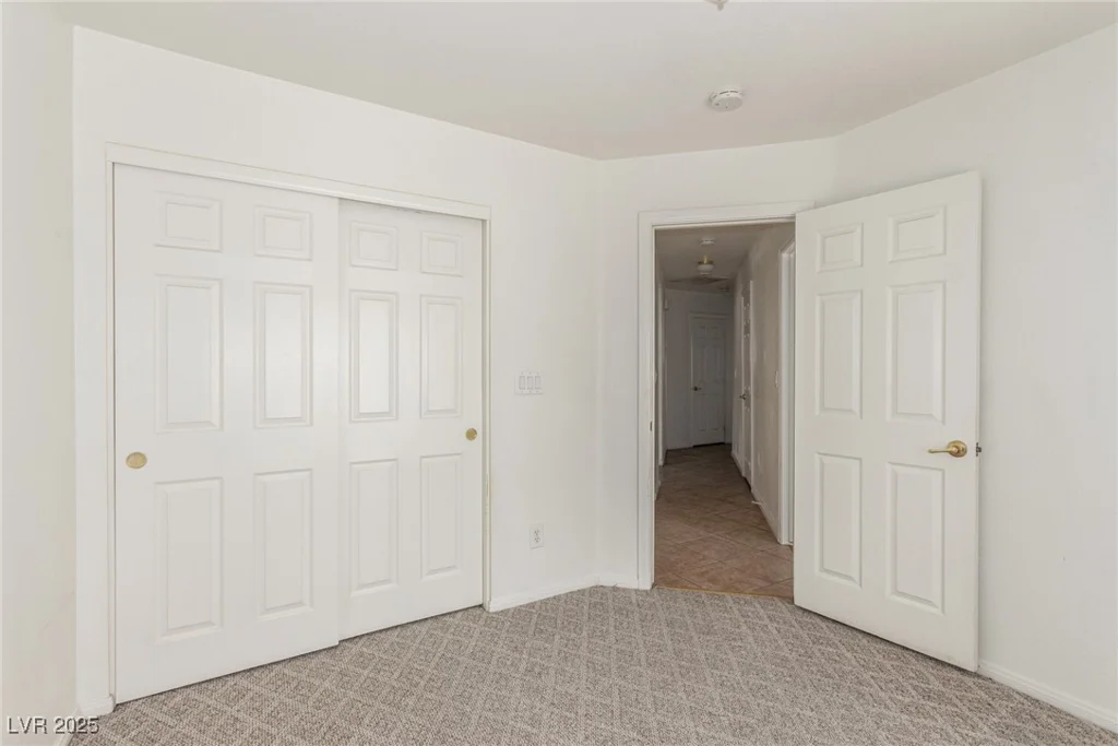 6489 Coldwater Bay, Las Vegas, NV 89122