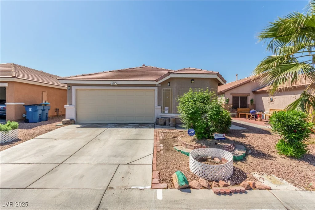 6489 Coldwater Bay, Las Vegas, NV 89122