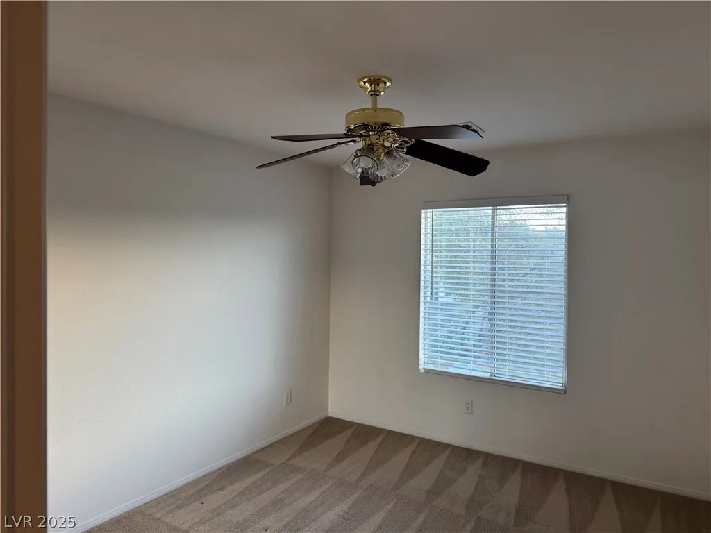 7956 Mohican Canyon, Las Vegas, NV 89113