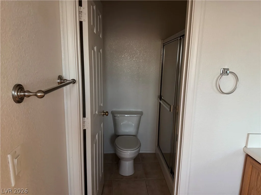 7956 Mohican Canyon, Las Vegas, NV 89113