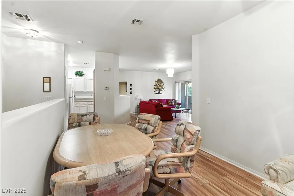 1713 Sky Of Red, Las Vegas, NV 89128