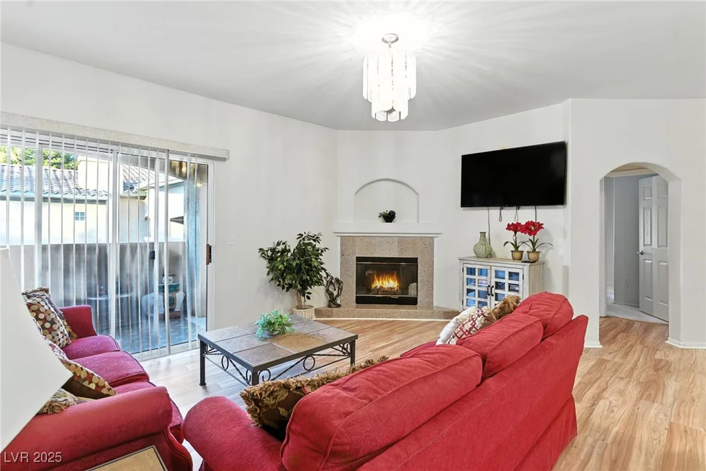 1713 Sky Of Red, Las Vegas, NV 89128