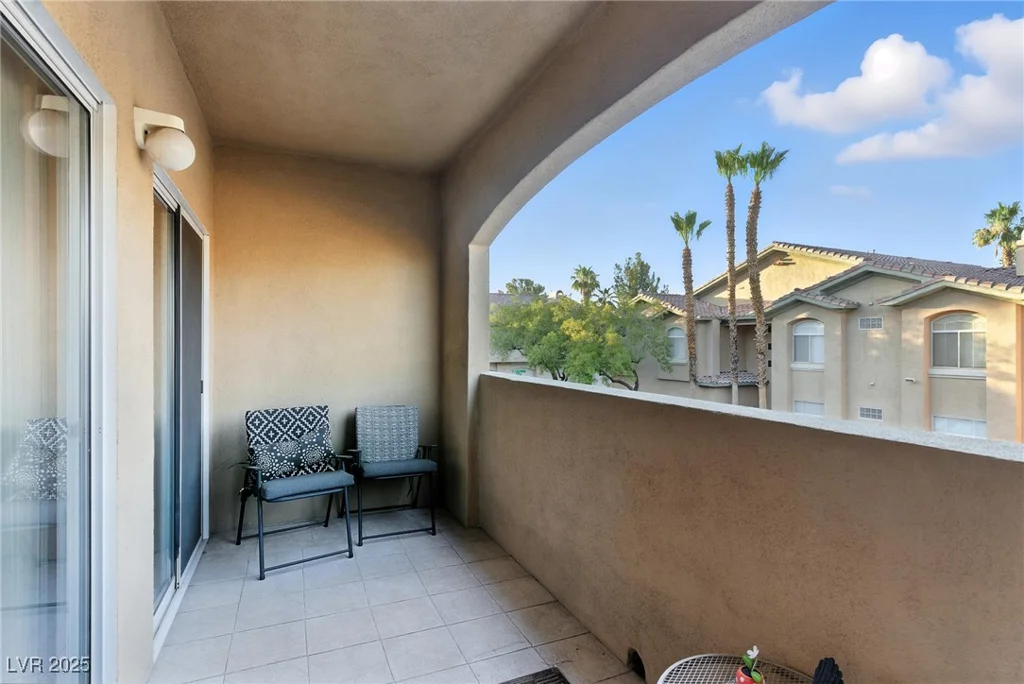 1713 Sky Of Red, Las Vegas, NV 89128