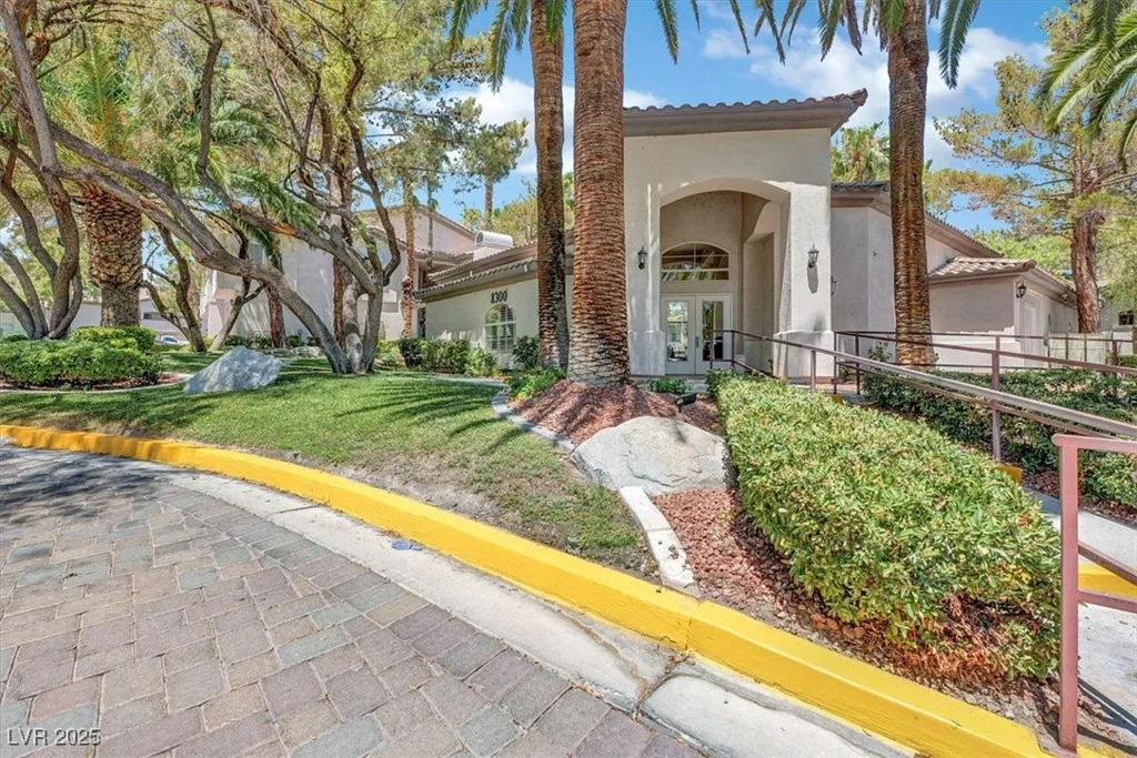 121 Emerald Forest, Las Vegas, NV 89145