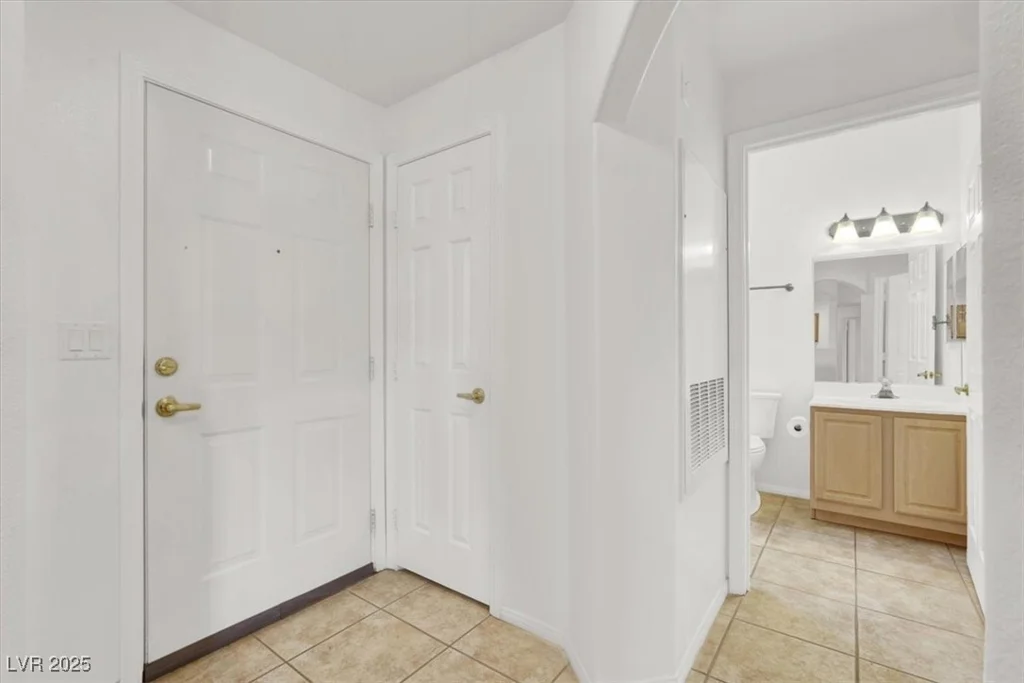121 Emerald Forest, Las Vegas, NV 89145