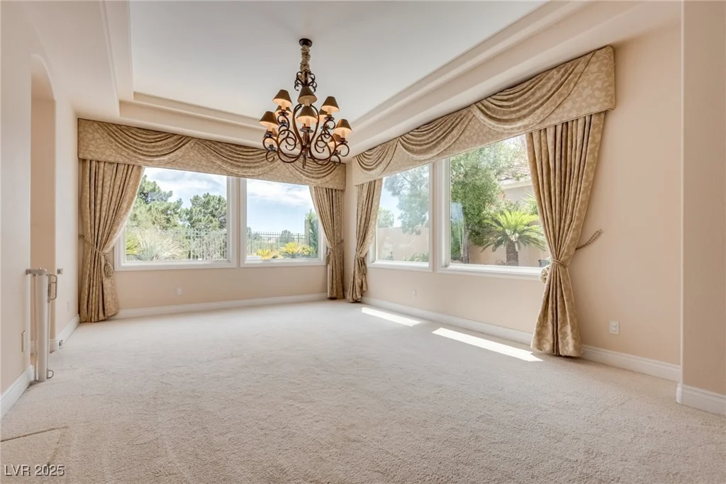 1604 Wincanton, Las Vegas, NV 89134