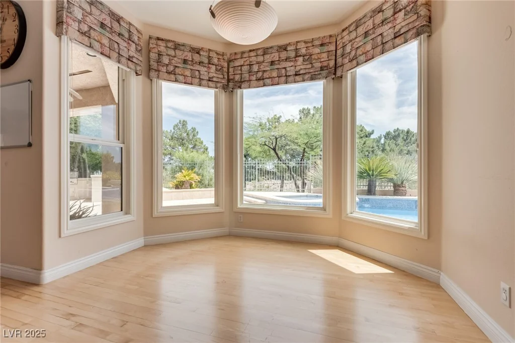 1604 Wincanton, Las Vegas, NV 89134