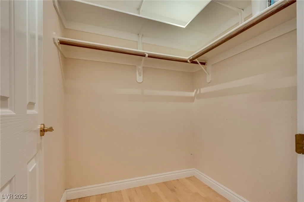 1604 Wincanton, Las Vegas, NV 89134