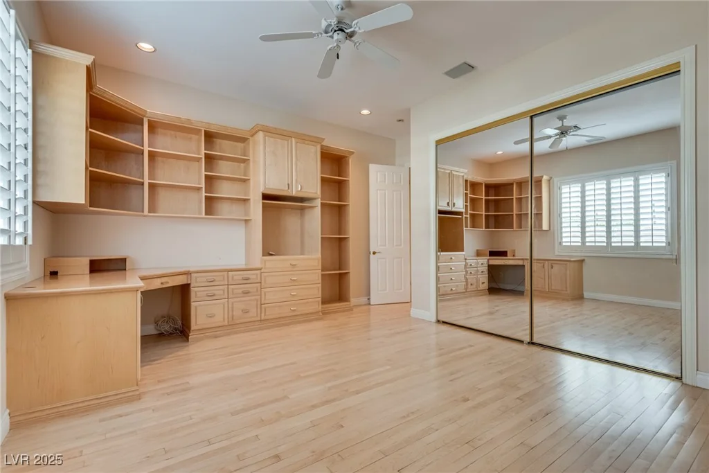1604 Wincanton, Las Vegas, NV 89134
