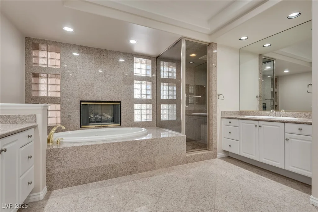 1604 Wincanton, Las Vegas, NV 89134