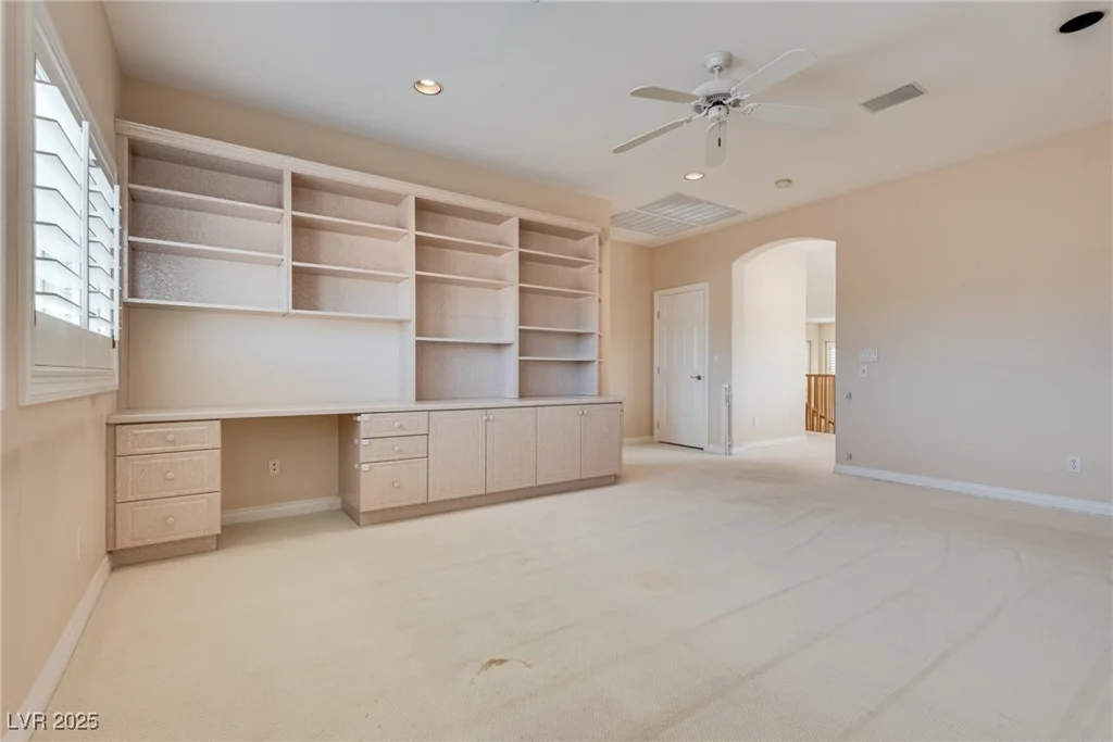 1604 Wincanton, Las Vegas, NV 89134