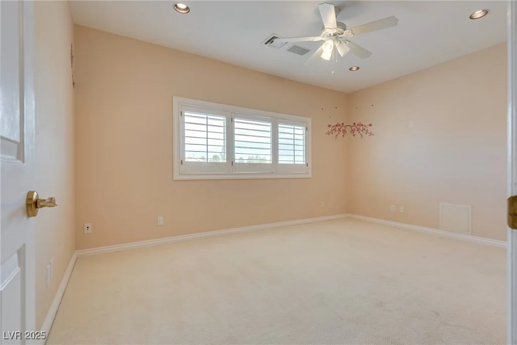1604 Wincanton, Las Vegas, NV 89134