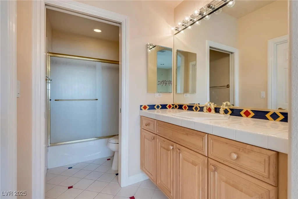 1604 Wincanton, Las Vegas, NV 89134