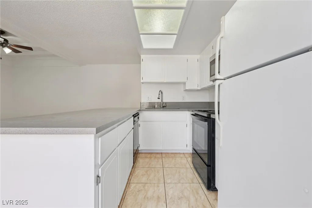 659 Pepper Tree, Henderson, NV 89014