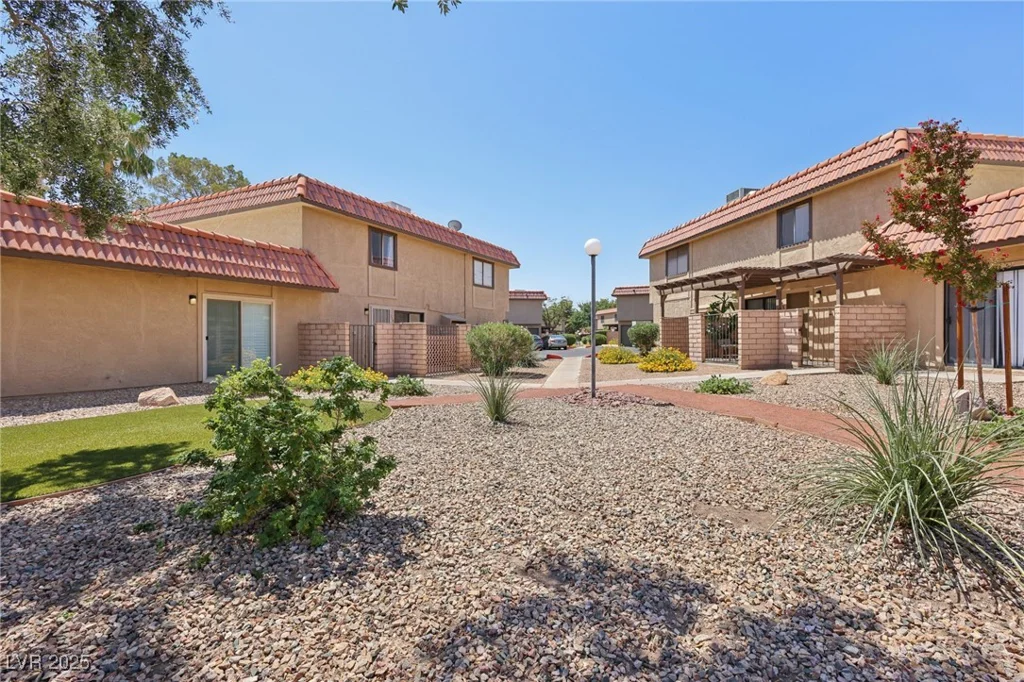 659 Pepper Tree, Henderson, NV 89014