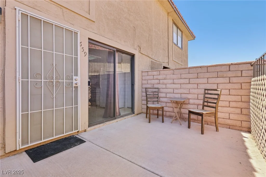 659 Pepper Tree, Henderson, NV 89014