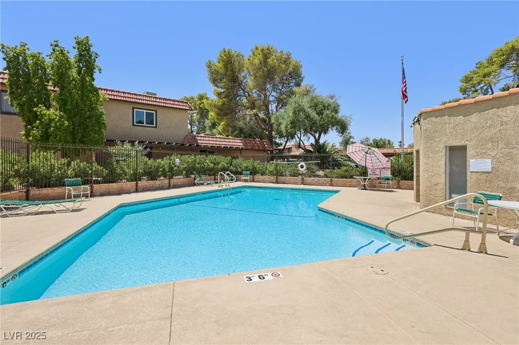 659 Pepper Tree, Henderson, NV 89014