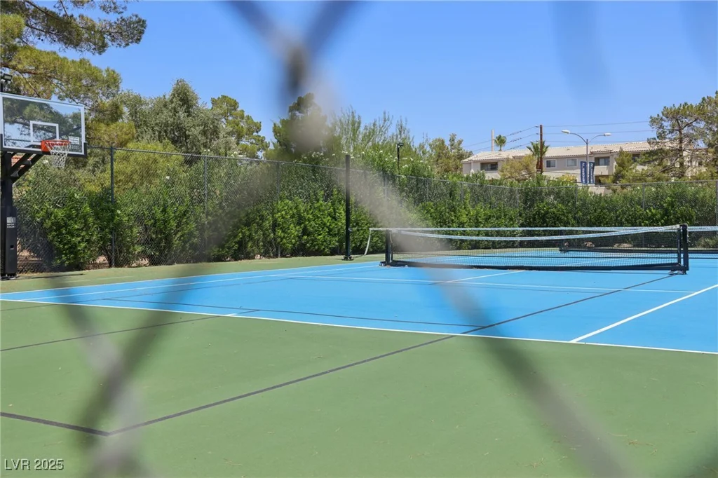 659 Pepper Tree, Henderson, NV 89014
