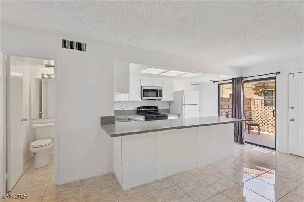 659 Pepper Tree, Henderson, NV 89014