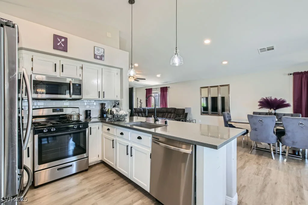1528 Gaber, North Las Vegas, NV 89032