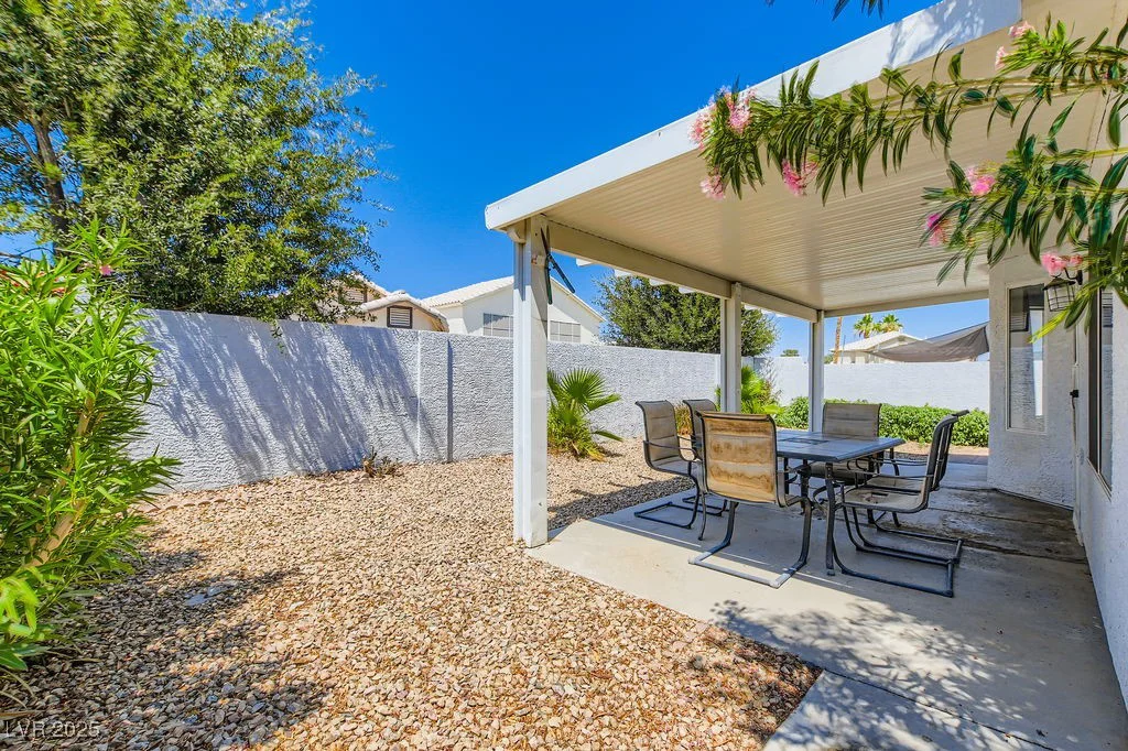 1528 Gaber, North Las Vegas, NV 89032