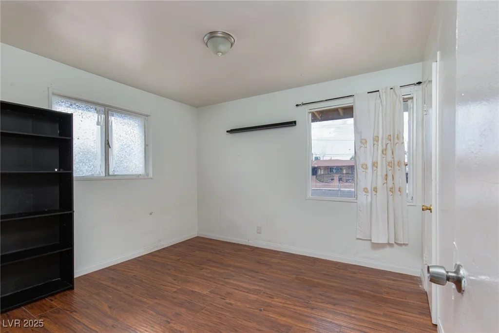1204 Arrowhead, Las Vegas, NV 89106
