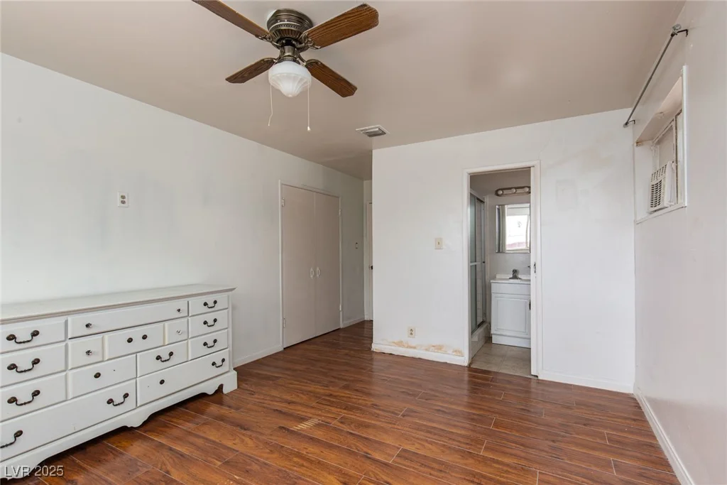 1204 Arrowhead, Las Vegas, NV 89106