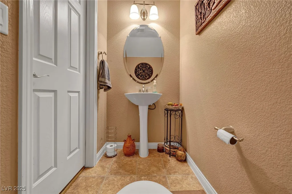 5080 Plymouth Bay, Las Vegas, NV 89141