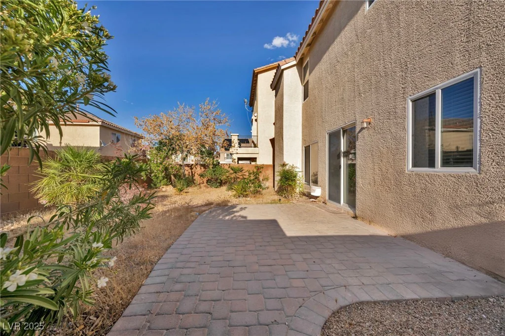 5080 Plymouth Bay, Las Vegas, NV 89141