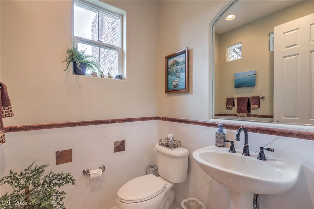 2982 Hammerwood, Las Vegas, NV 89135