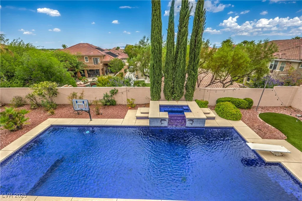 2982 Hammerwood, Las Vegas, NV 89135