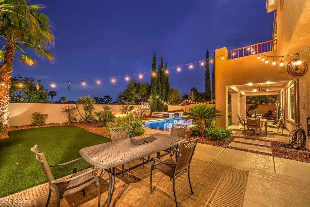 2982 Hammerwood, Las Vegas, NV 89135