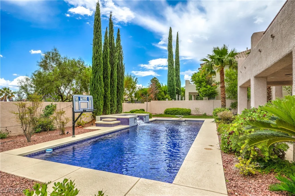 2982 Hammerwood, Las Vegas, NV 89135