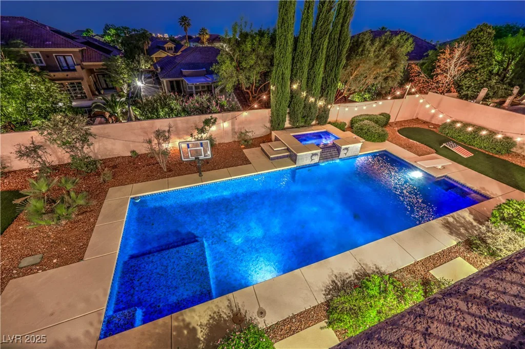 2982 Hammerwood, Las Vegas, NV 89135