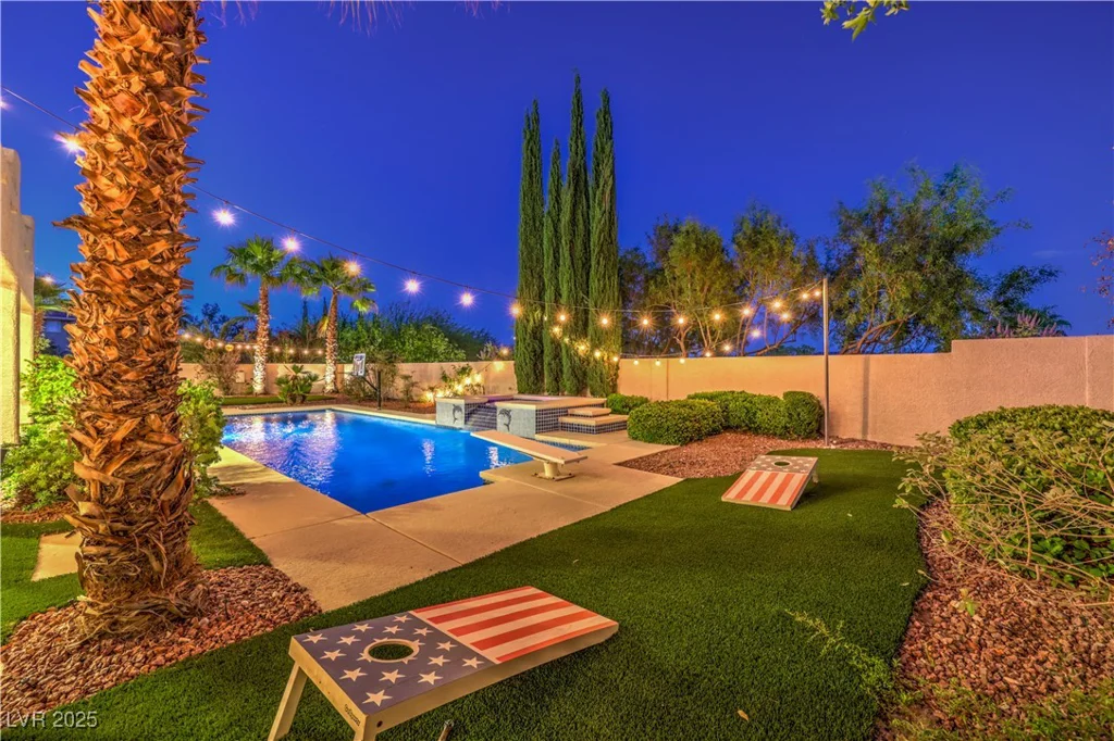2982 Hammerwood, Las Vegas, NV 89135