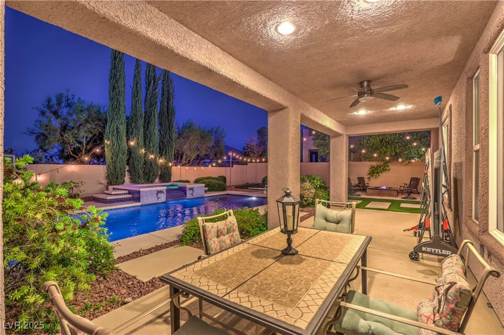 2982 Hammerwood, Las Vegas, NV 89135