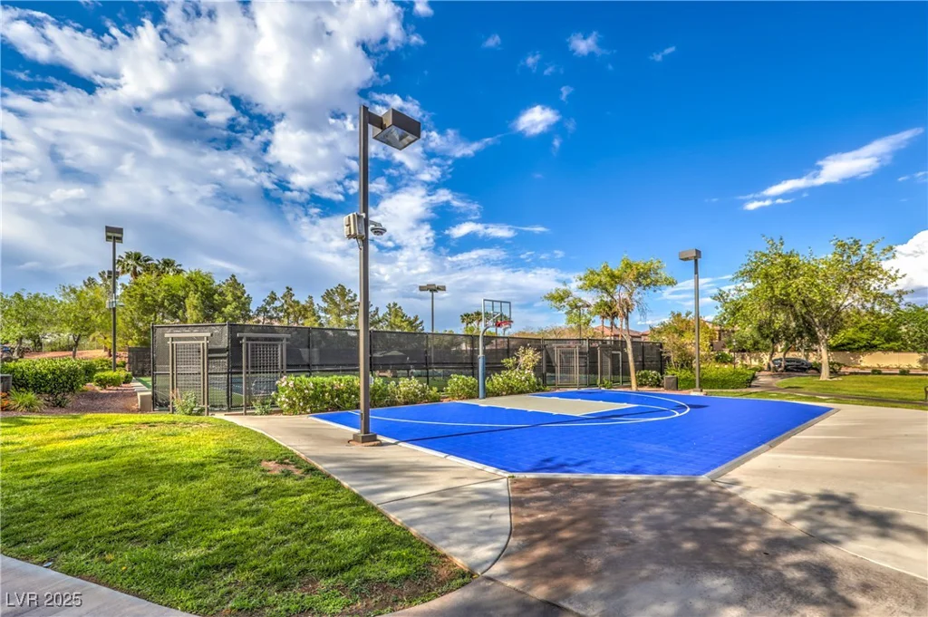 2982 Hammerwood, Las Vegas, NV 89135