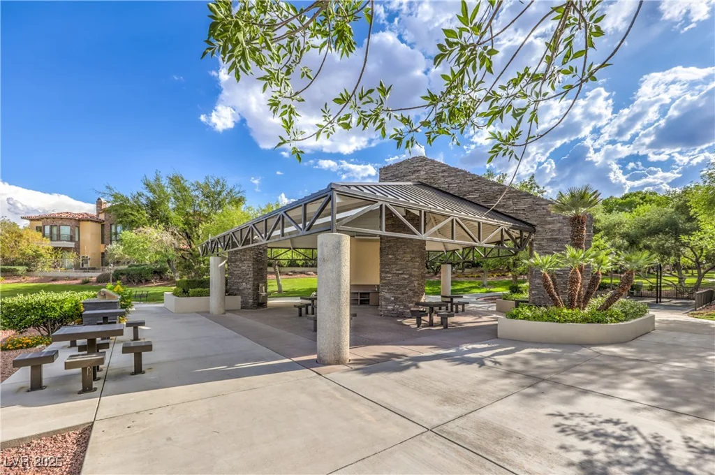 2982 Hammerwood, Las Vegas, NV 89135