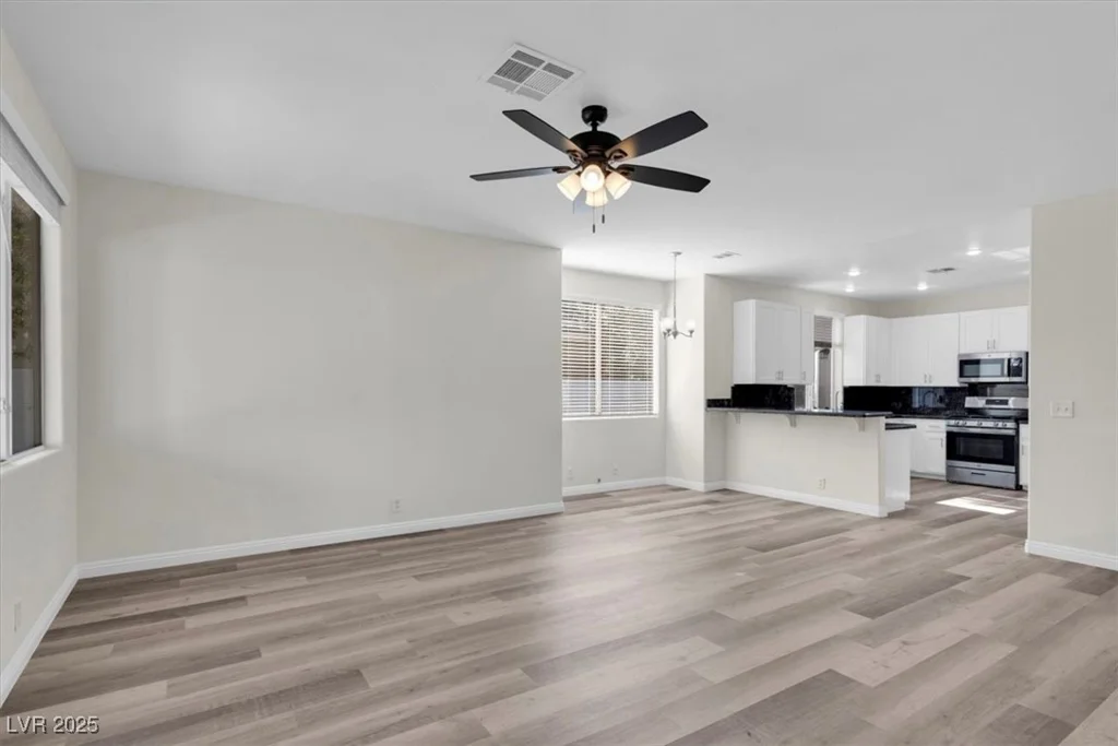 6909 Fruit Flower, Las Vegas, NV 89130