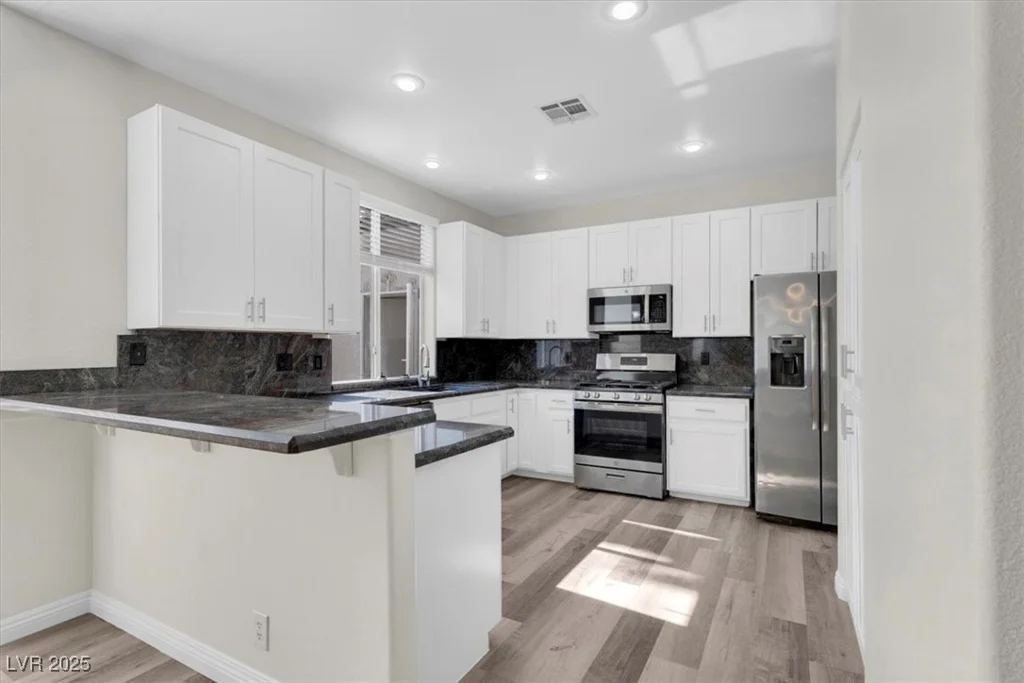 6909 Fruit Flower, Las Vegas, NV 89130