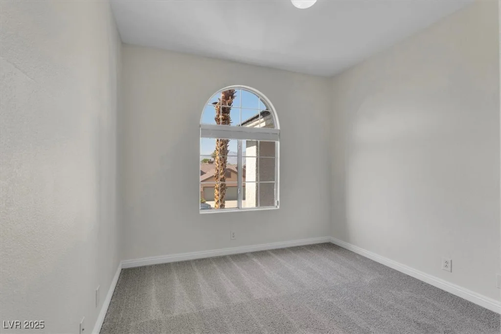 6909 Fruit Flower, Las Vegas, NV 89130