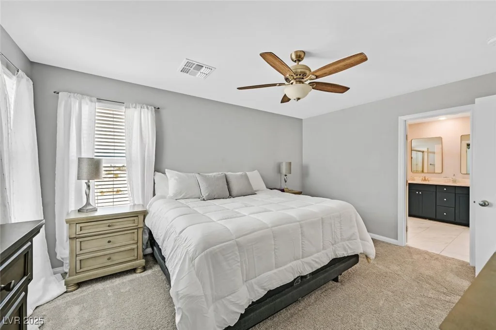 8704 Glen Echo, Las Vegas, NV 89148