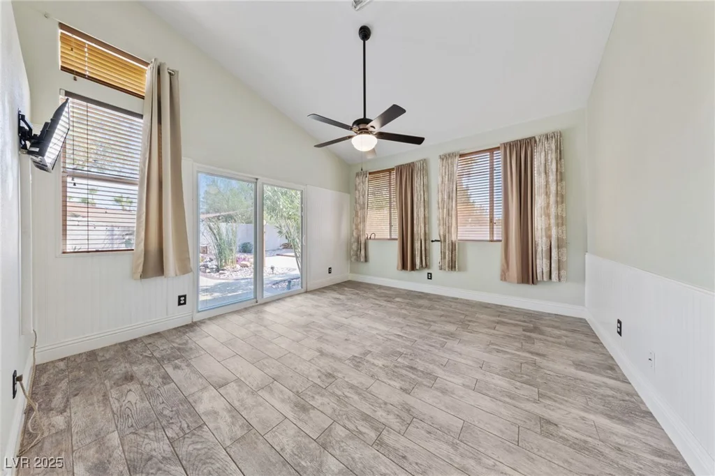 6112 Blowing Bellows, Las Vegas, NV 89130