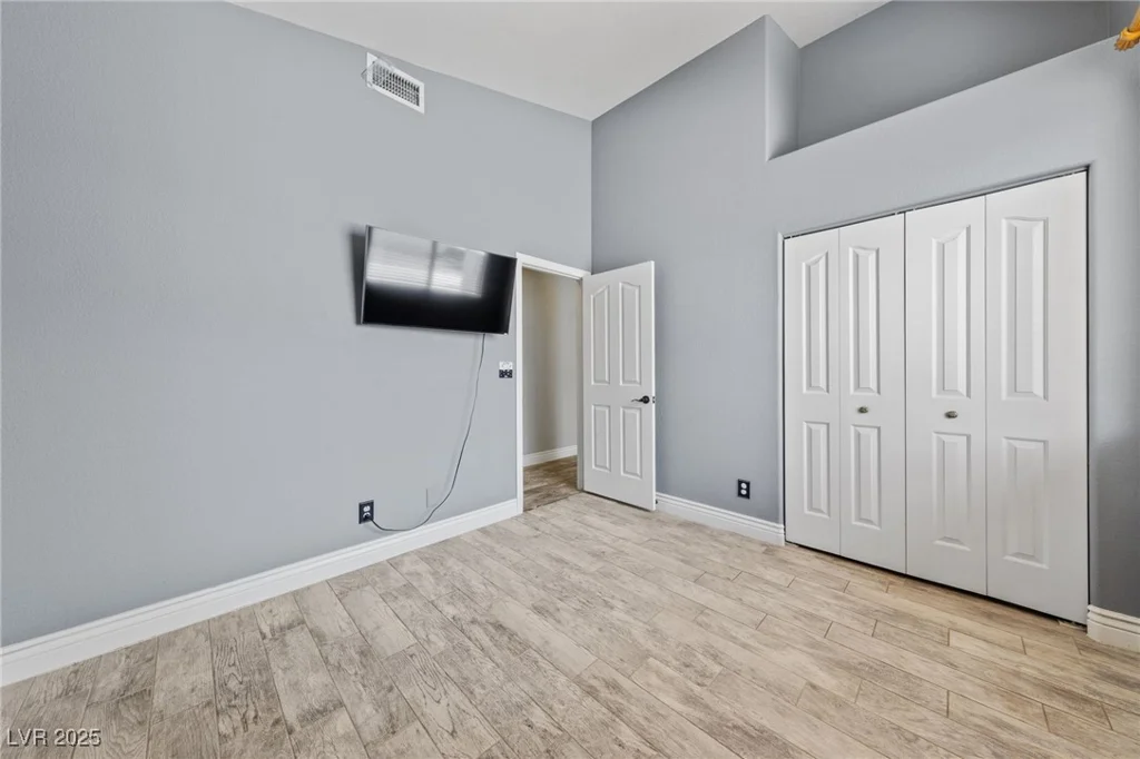 6112 Blowing Bellows, Las Vegas, NV 89130