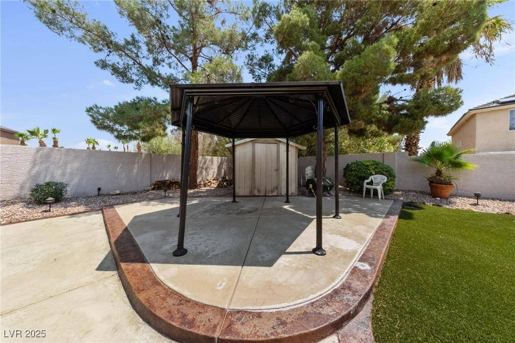 6112 Blowing Bellows, Las Vegas, NV 89130