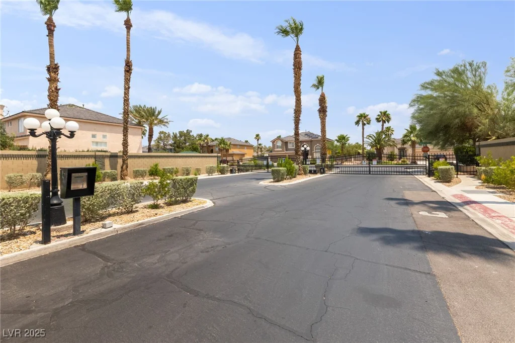 6112 Blowing Bellows, Las Vegas, NV 89130